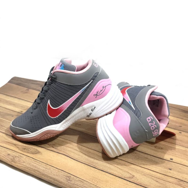 Sepatu Volly wanita nike kualitas import