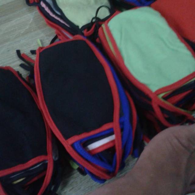 Masker kain bahan kaos