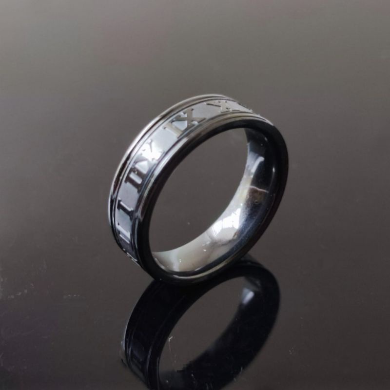 Cincin Titanium Hitam Dan Silver Pria Model Terbaru