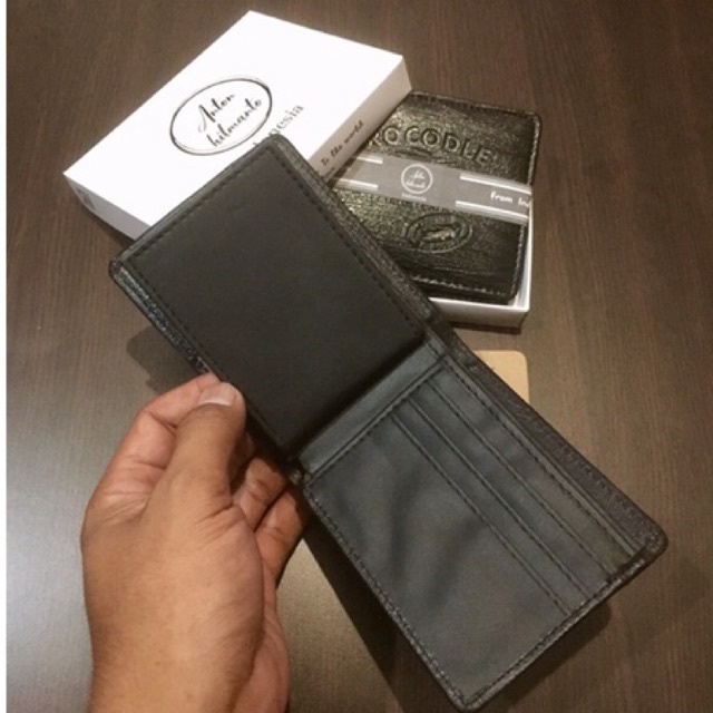 [[antonHilmanto]] Dompet Lipat Pria Bahan Kulit Sintetis Lokal Bona Urat Kayu #Dompet #DompetPria #DompetLipat #DompetCowok