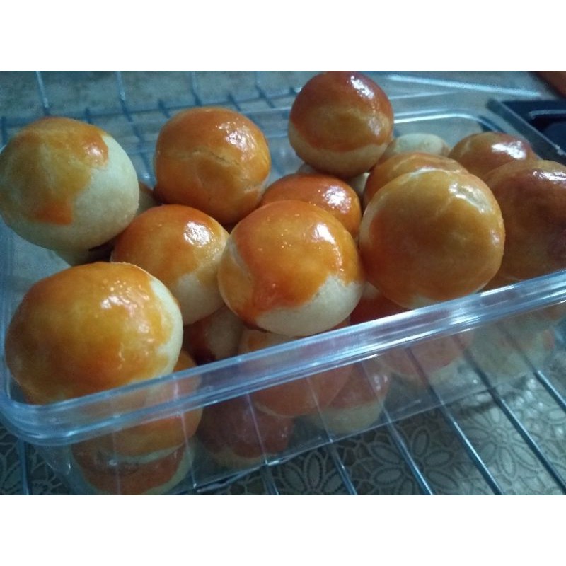 

Nastar klasik homemade isi selai nanas madu