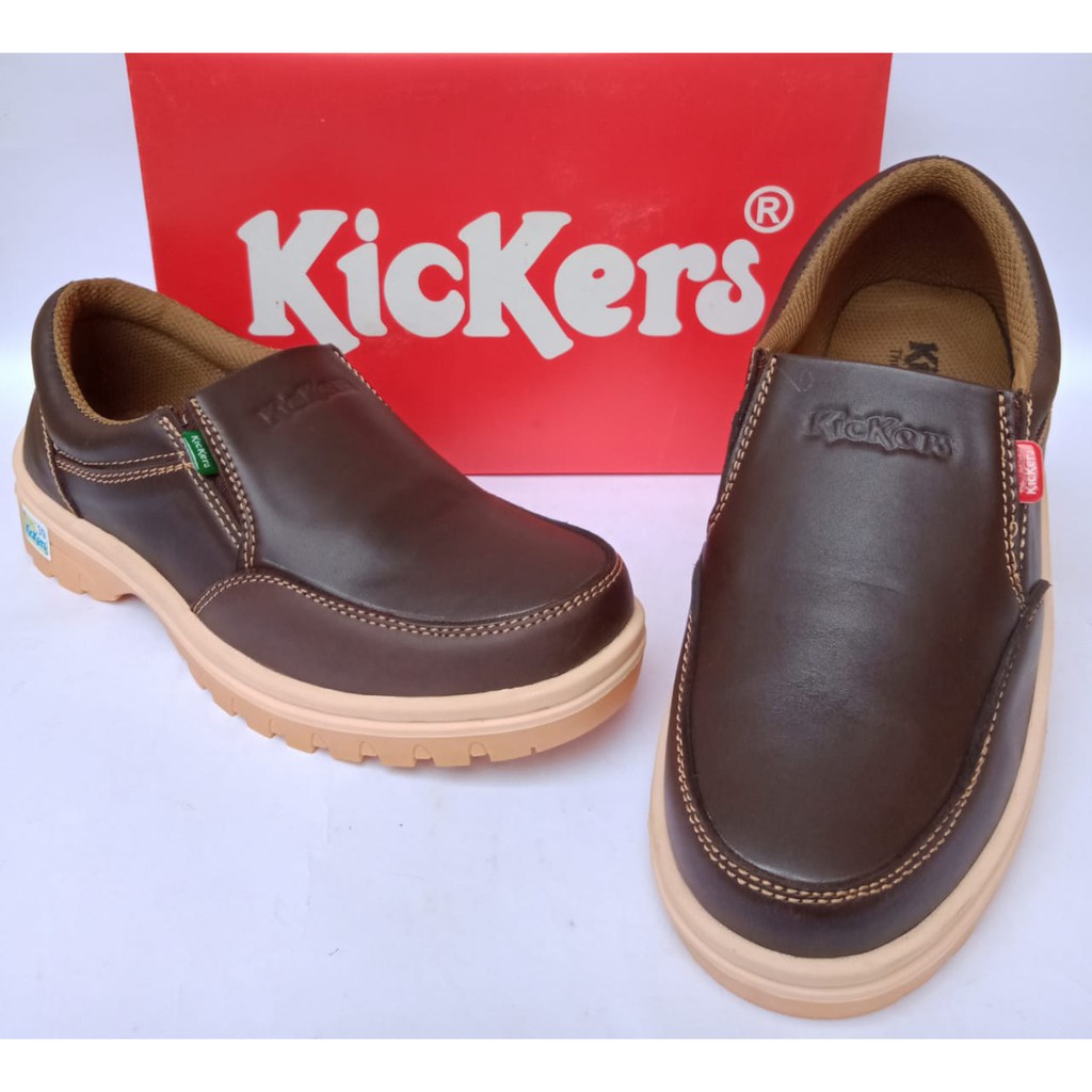 Kickers sepatu pria casual santai kulit asli original kasual slip on elastis selop tanpa taliterbaru