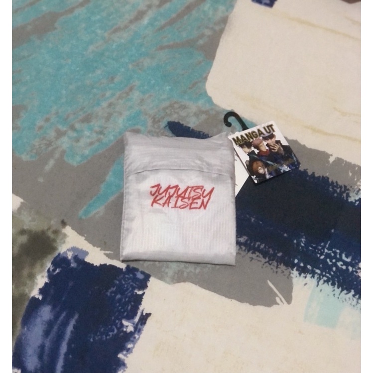 jujutsu kaisen x uniqlo tote bag