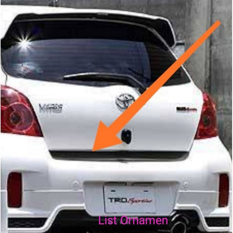 LIST ORNAMEN PINTU BAGASI YARIS TRD 2004-2012