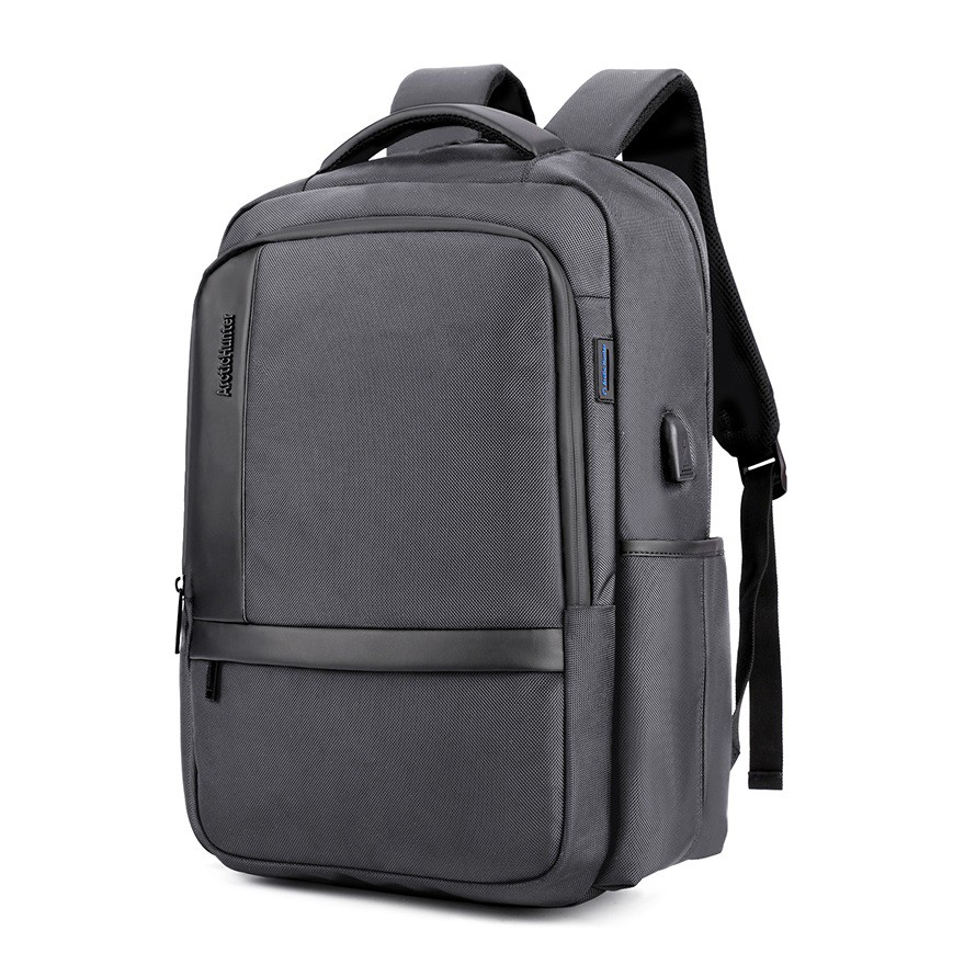 Arctic Hunter Tas Ransel Kasual Backpack Laptop 15.6Inc dengan USB Charger Port B00120N