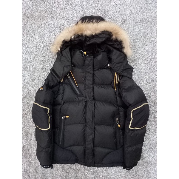 jaket outdoor EVISU