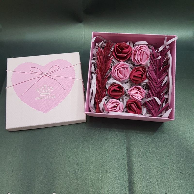 Kotak Kado Bunga Valentine / Love Box Flower / Hadiah anniversary / ulangtahun unik S1