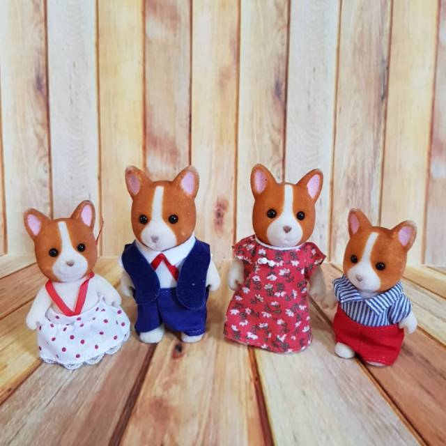 Sylvanian corgi fam & baby fairy tale theater.