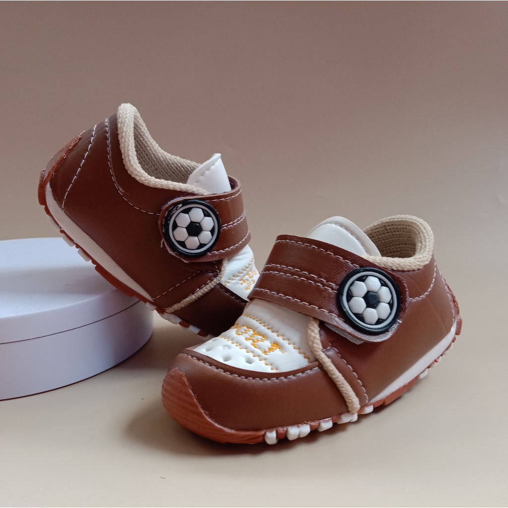 Sepatu bunyi cit cit anak laki laki usia 1-3 tahun /sepatu anak laki laki casual/sepatu bayi murah-bolasport