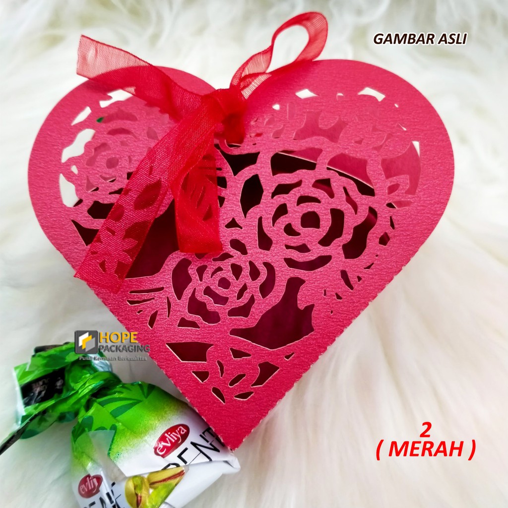 [ 5 PCS ] Gift Box Love Laser Cut Candy dus Gratis pita Ukuran 9x6cm