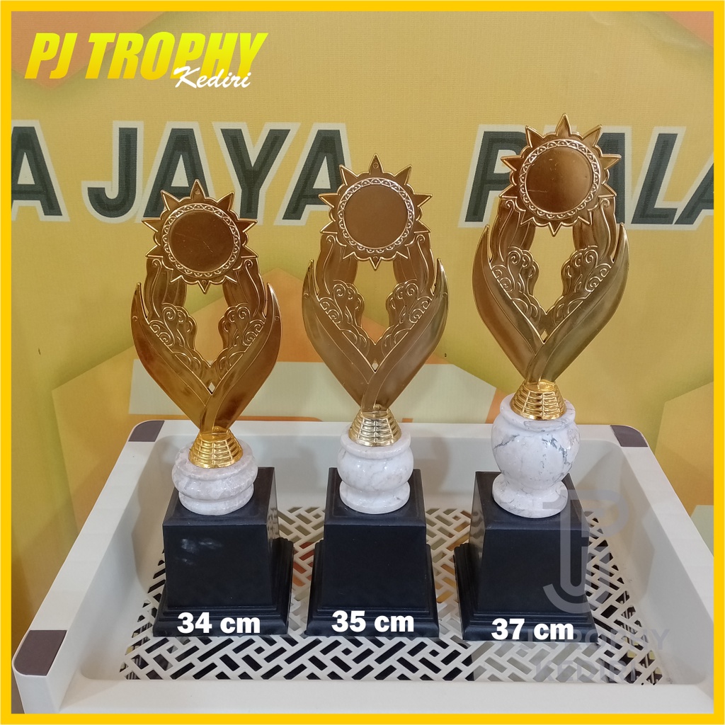 PIALA 1 SET MARMER GUCI/GITAR MURAH PIALA LOMBA MEWARNAI