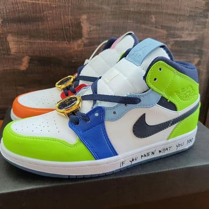 ■ SALE BASKETBALL SHOES SEPATU BASKET■ MELODY EHSANI X NIKE AIR JORDAN 1 MID "FEARLESS"