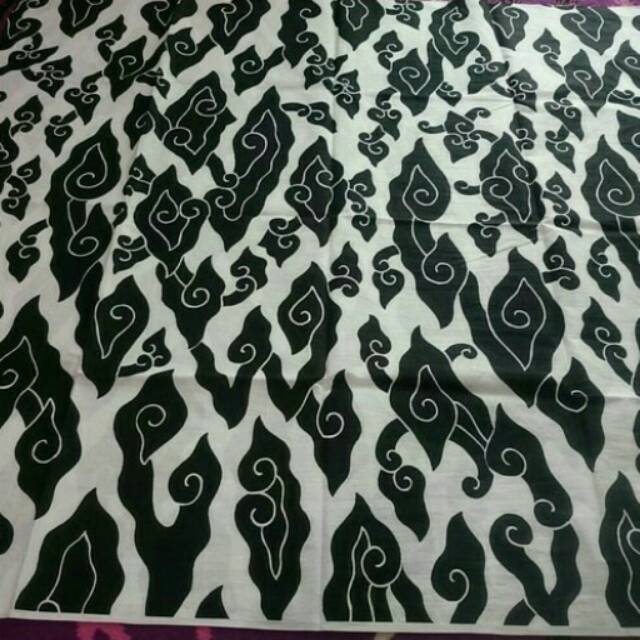 Kain batik katun Tulis Mega mendung Hitam Putih  Shopee 