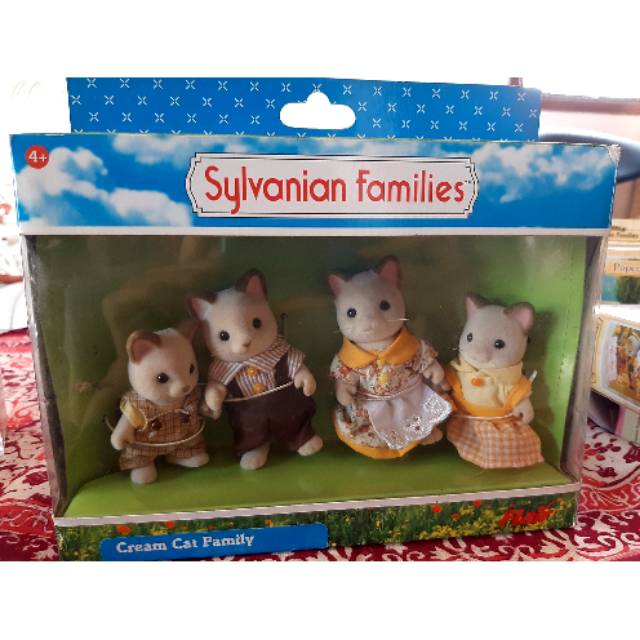 Sylvanian families cream cat family