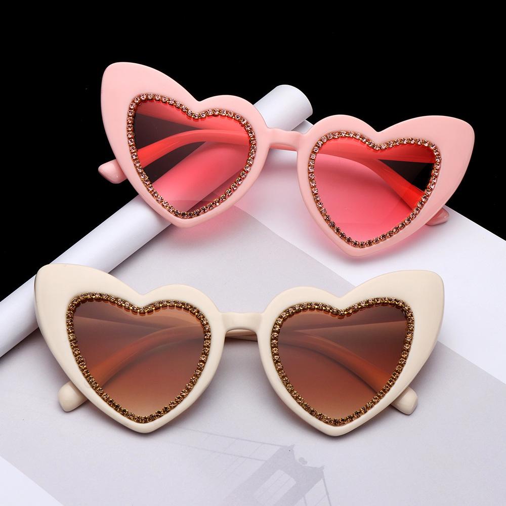 R-flower Kacamata Berbentuk Hati Aksesoris Wanita UV400 Perlindungan Cinta Hati Sunglasses Diamond