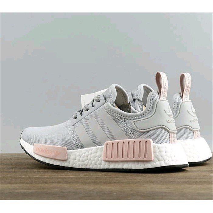 SEPATU ADIDAS NMD R1 HITAM PUTIH POLOS ALL BLACK WHITE ABU PINK IMPORT JANMA