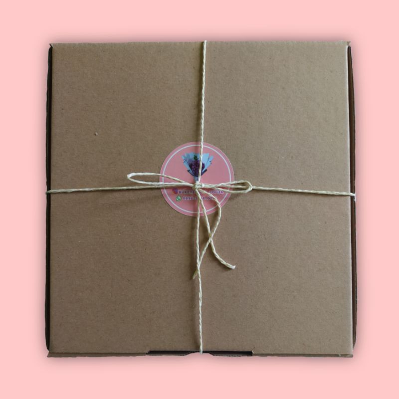 

BOX HAMPERS HIJAB GIFT BIRTHDAY|GRADUATION|ANNIVERSARY