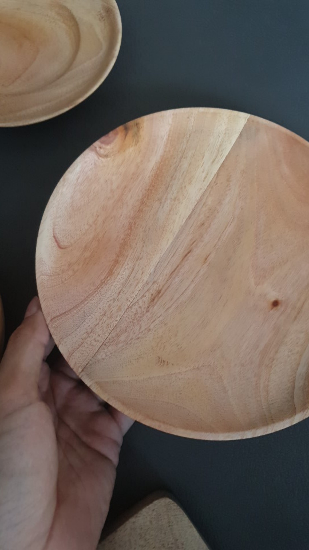 Piring Kayu Mahoni Diameter 20 Cm