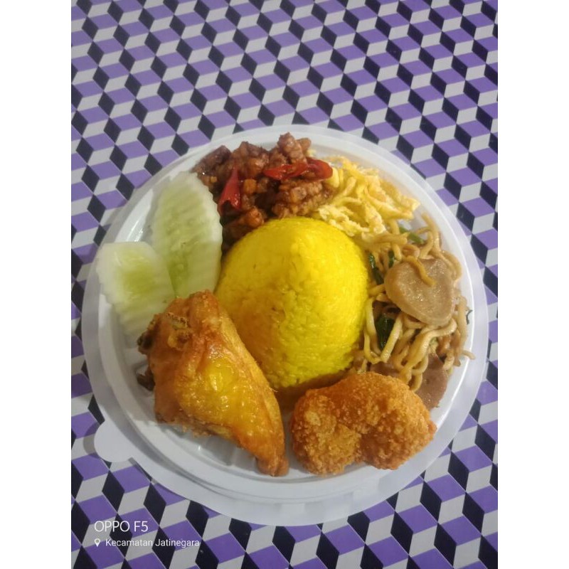 

NASI TUMPENG MINI