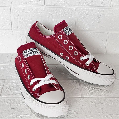 Sepatu Converse. Sepatu sekolah all star sneakers