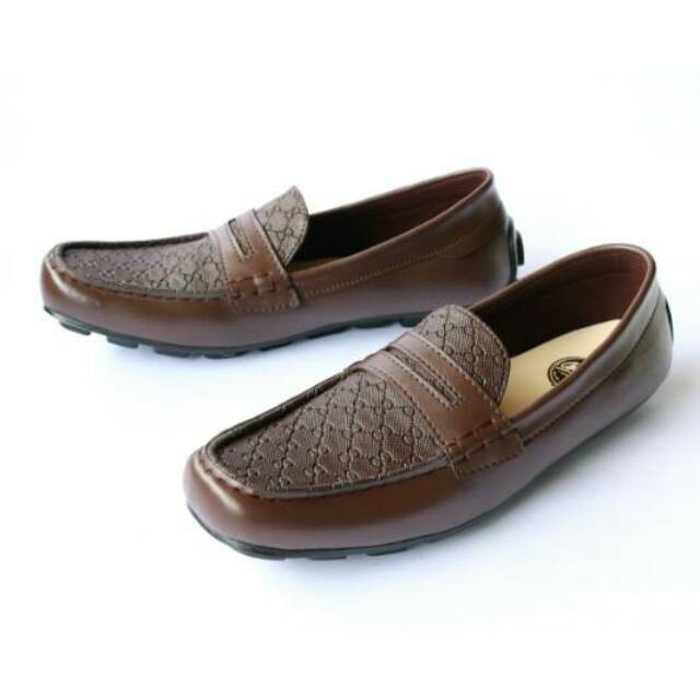 Cocoes Decano Sepatu Slip on Pria