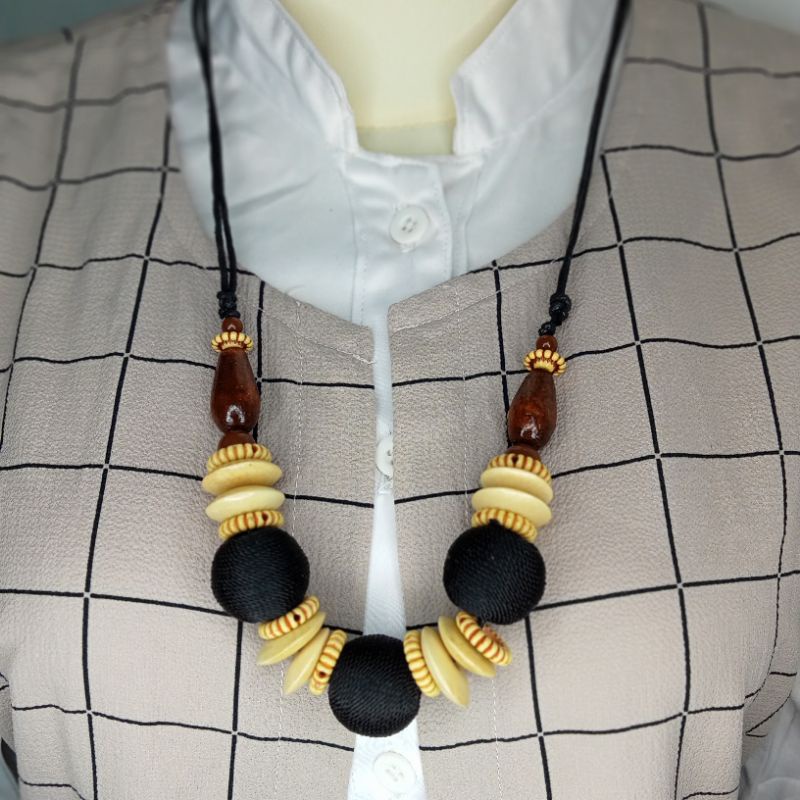 kalung fashion/ aksesoris wanita/ kalung hijab etnik