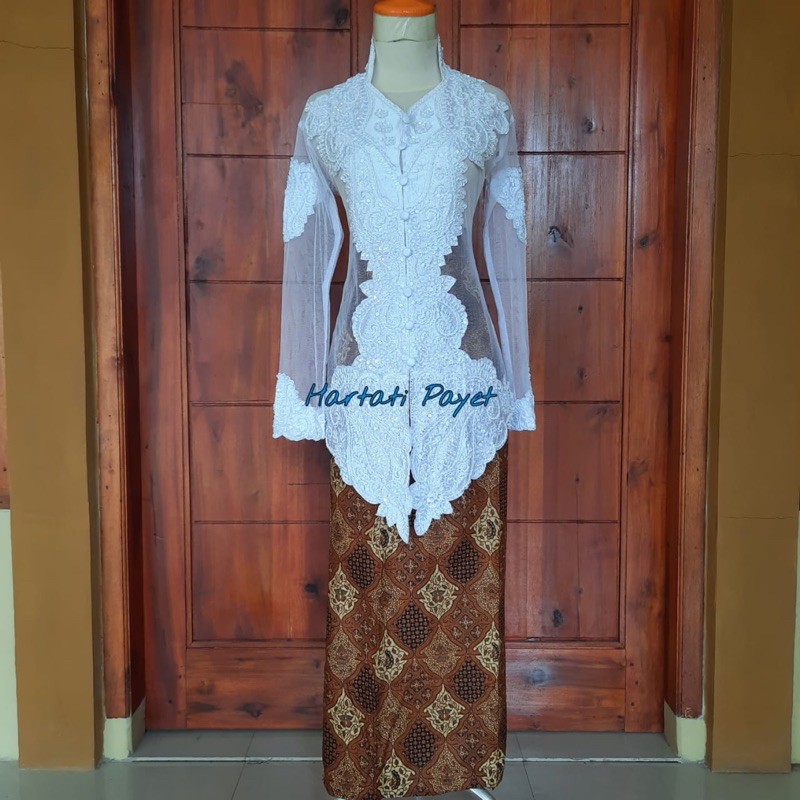 Kebaya Tangan Panjang Full Payet + Rok Batik / Kebaya Akad