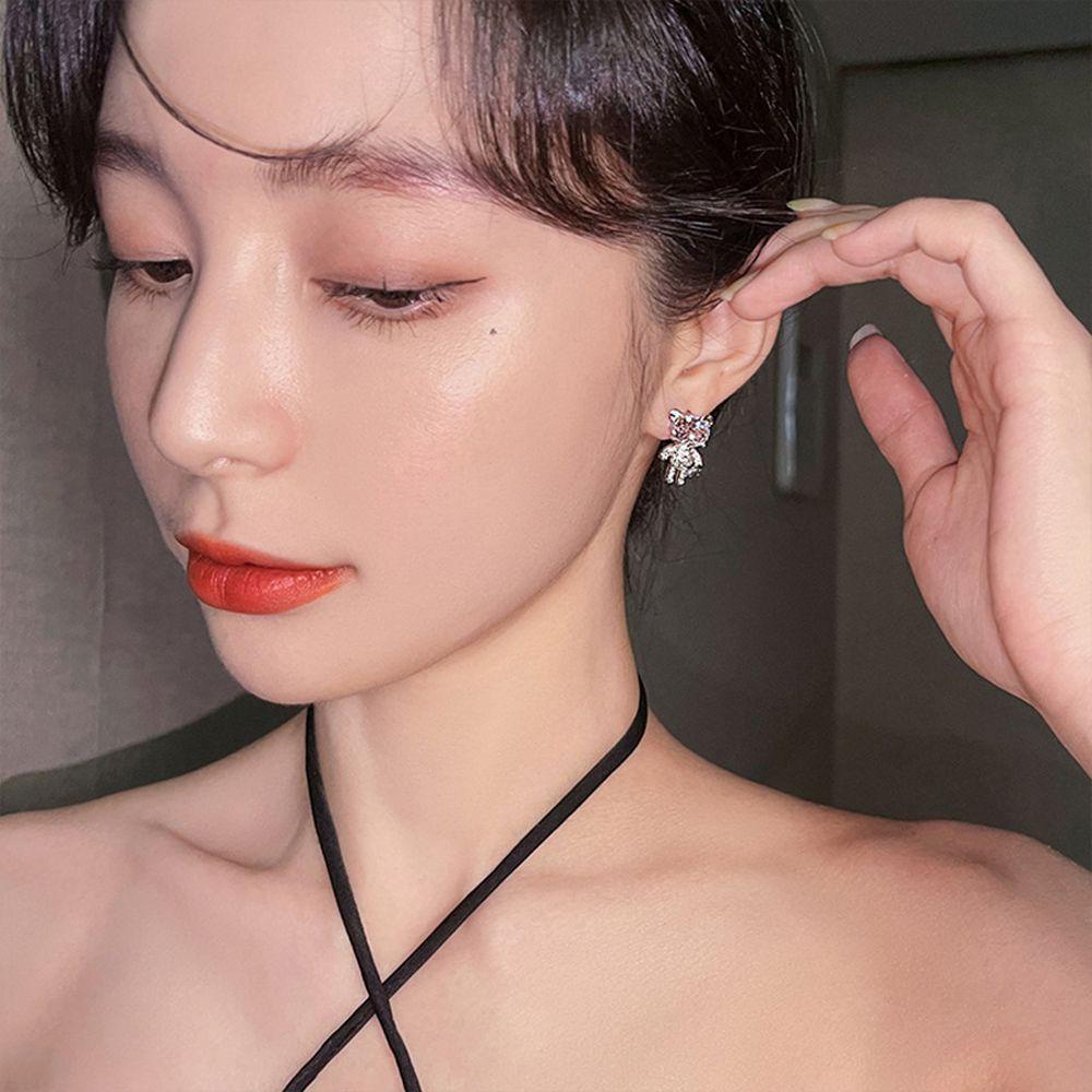Mxbeauty Anting Wanita Lucu Retro Trendi French Asymmetric Jewelry Bear