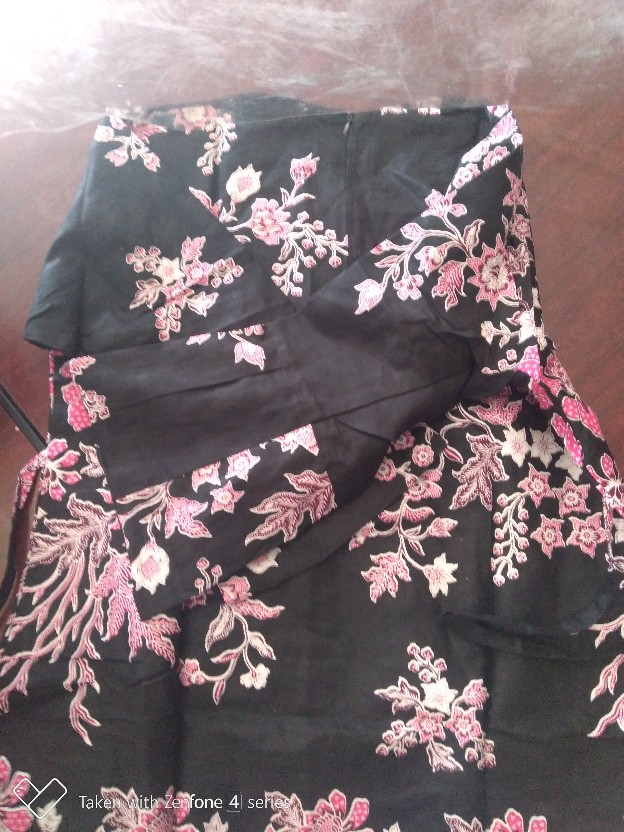 Atasan Batik Dolby Dolbi Dobby Doby Tenun Sutra Tulis Halus Katun Atbm Baron ,sarombit Atasan