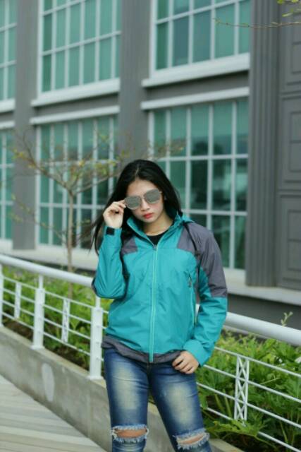 Jaket Gunung Wanita Anti Air/ Jaket Outdoor Waterproof Terbaru PREMIUM I BEST SELLER