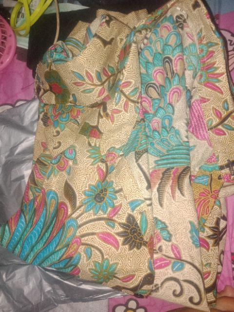 Maura Couple - Sania Ruffle Batik Couple Ori Ndoro Jowi Garansi Termurah Shopee -  Batik Modern Solo