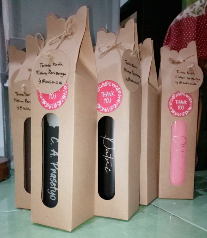 [harga 10pcs] Sticker Circle Diameter 5 Cm