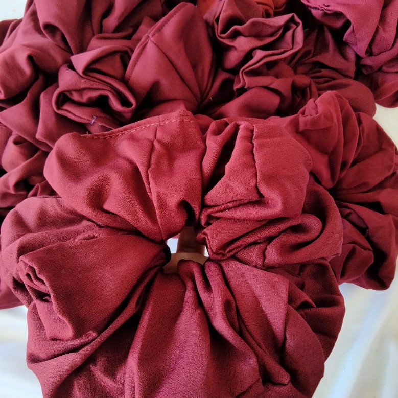 [ 𝐂𝐫𝐨𝐜𝐮𝐬 ] Pilih Warna Srunchie Jumbo Cemol Hijab / Cepol ikat rambut-Cepol MAROON