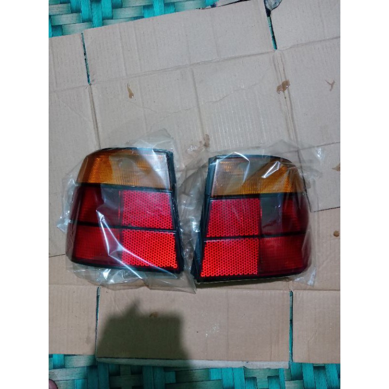 Stop Lamp Lampu Belakang BMW E34 Original Copotan Kiri Kanan