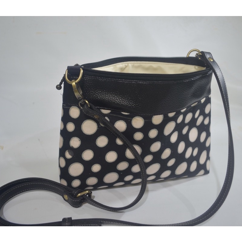 Tas Batik Selempang Medium