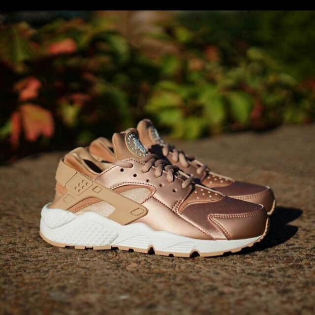 huarache shoes rose gold