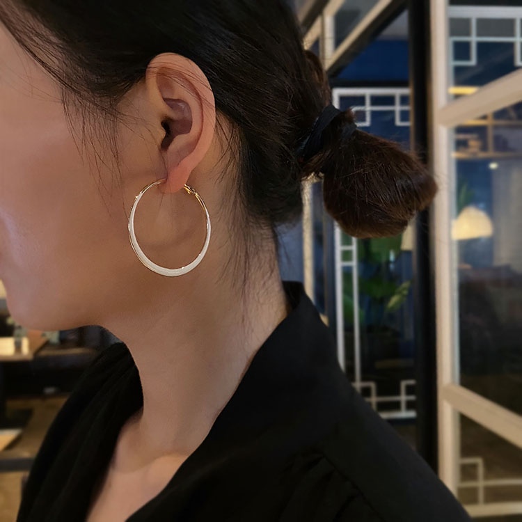 Anting Tusuk Gantung Temperament Bahan Sterling Silver 925 Plating Gold Gaya Korea Untuk Wanita