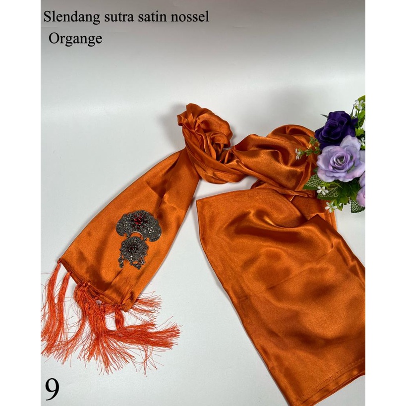 Selendang Satin Silk Ronce / Selendang Satin Silk Nossle / Selendang Satin Sutra Ronce-Orange