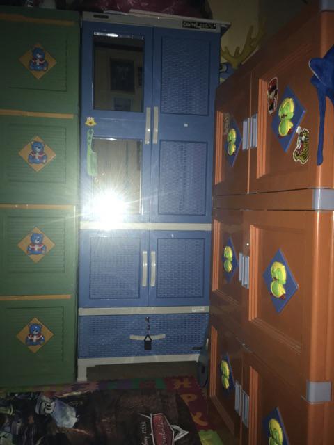 Lemari Plastik Rotan Napolly Gantung + 2 Cermin + Laci (promo Harga)