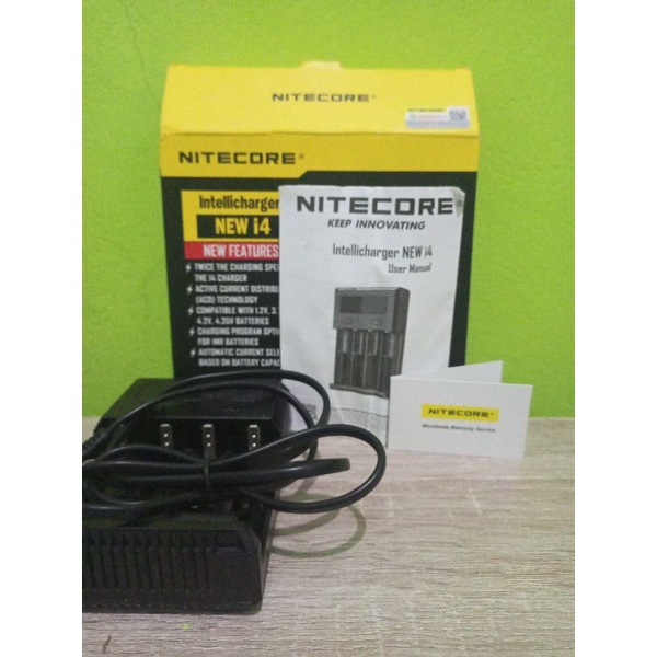 SOLD Charger Nitecore New i4 Second
