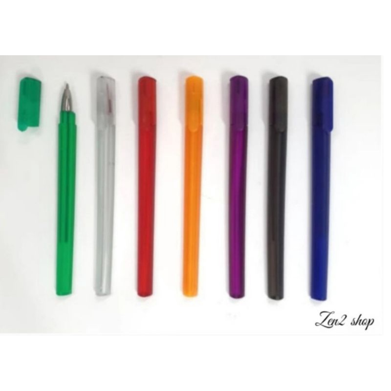 

Pulpen Plasrik Segitiga /Ballpoint Plastik Souvenir / Pulpen Promosi