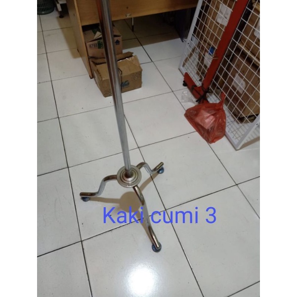 Standing patung