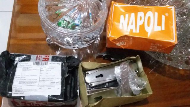 Kunci pintu kecil Napoli model dulu handle pintu kunci Kunci pintu kecil Napoli model dulu handle pintu kunci