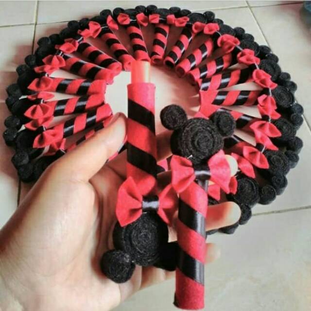 

Amplop lebaran mikkymouse