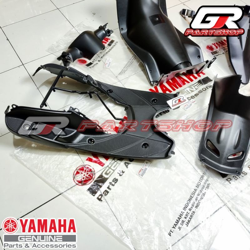 body kasar mio sporty full set tanpa parlong ori ygp original yamaha bordes legsil kontak spakbor belakang cover mesin batok spedometer spedo speedometer paket bodi fullset ful set original yamaha