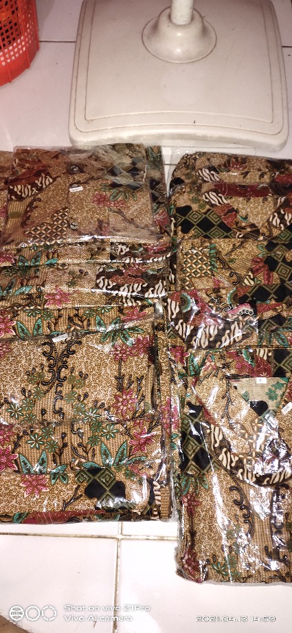 Promo Batik Couple Keluarga Sarimbit Sania Ruffle Batik Ori Ndoro Jowi Motif Toples