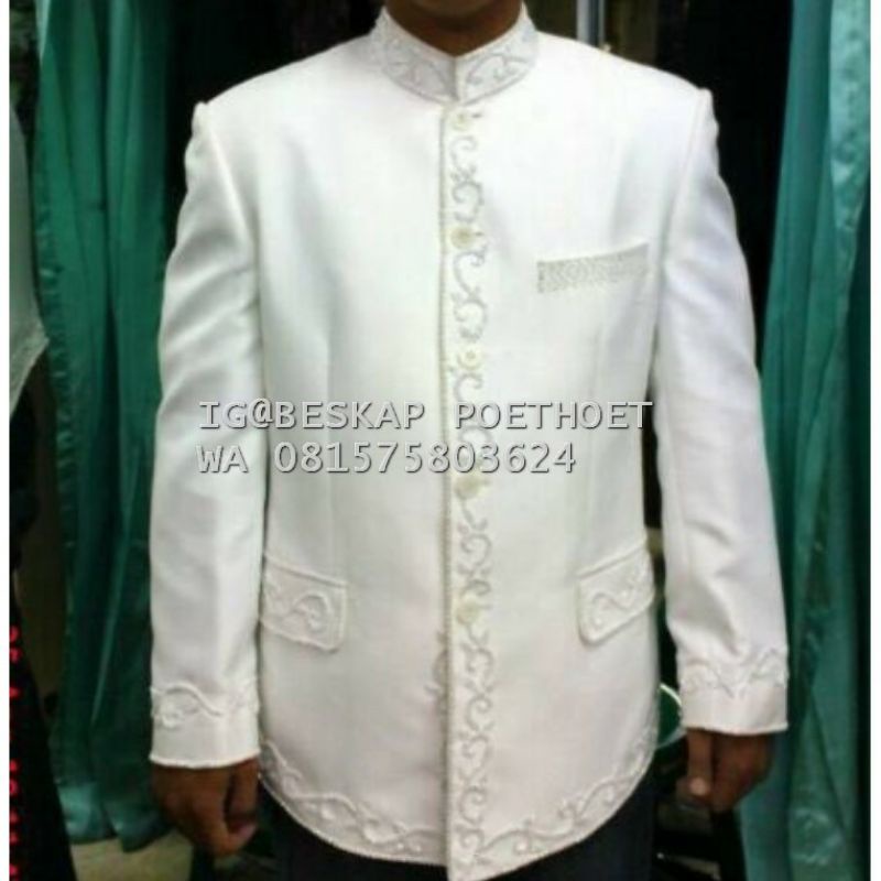 Beskap Poethoet jas basofi pengantin putih bersih set peci celana dan selop