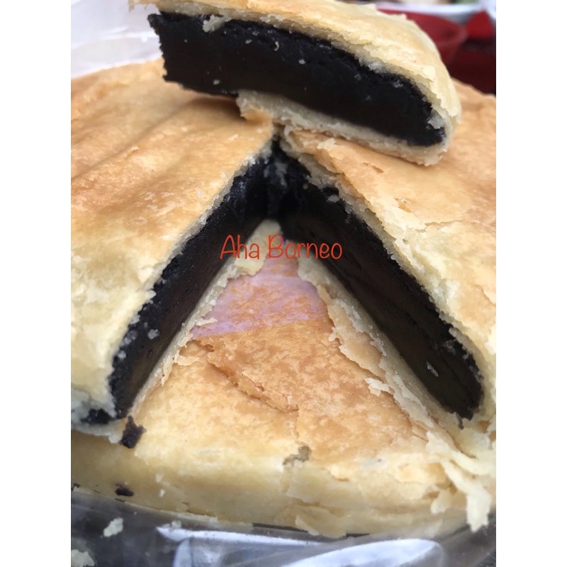 

Kue Bulan Tausa Hitam BMC Singkawang / Pok Khok Piang Bong Meu Chong Singkawang