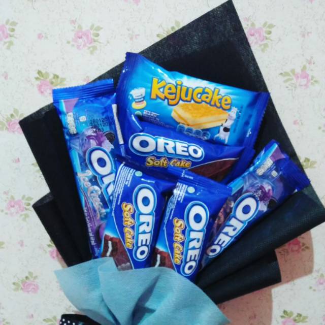 

(Ready) BUCKET SNACK/Bucket makanan/kado wisuda/kado valentine