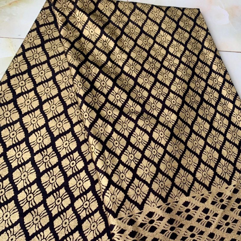 kain batik full prada emas dan silver